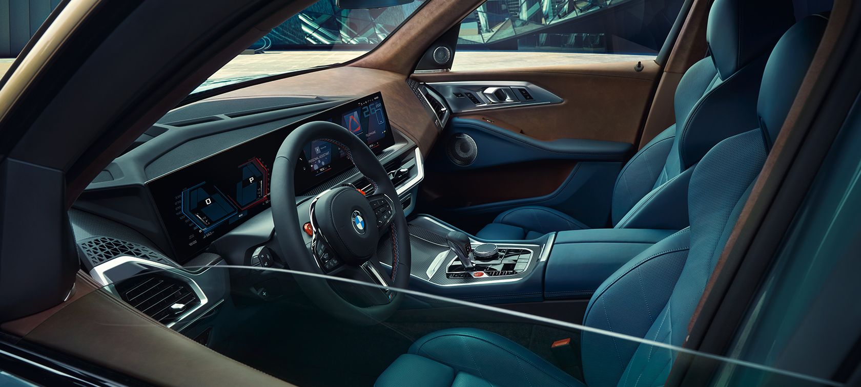 A BMW XM MŰSZERFALA ÉS TECHNOLÓGIÁI.