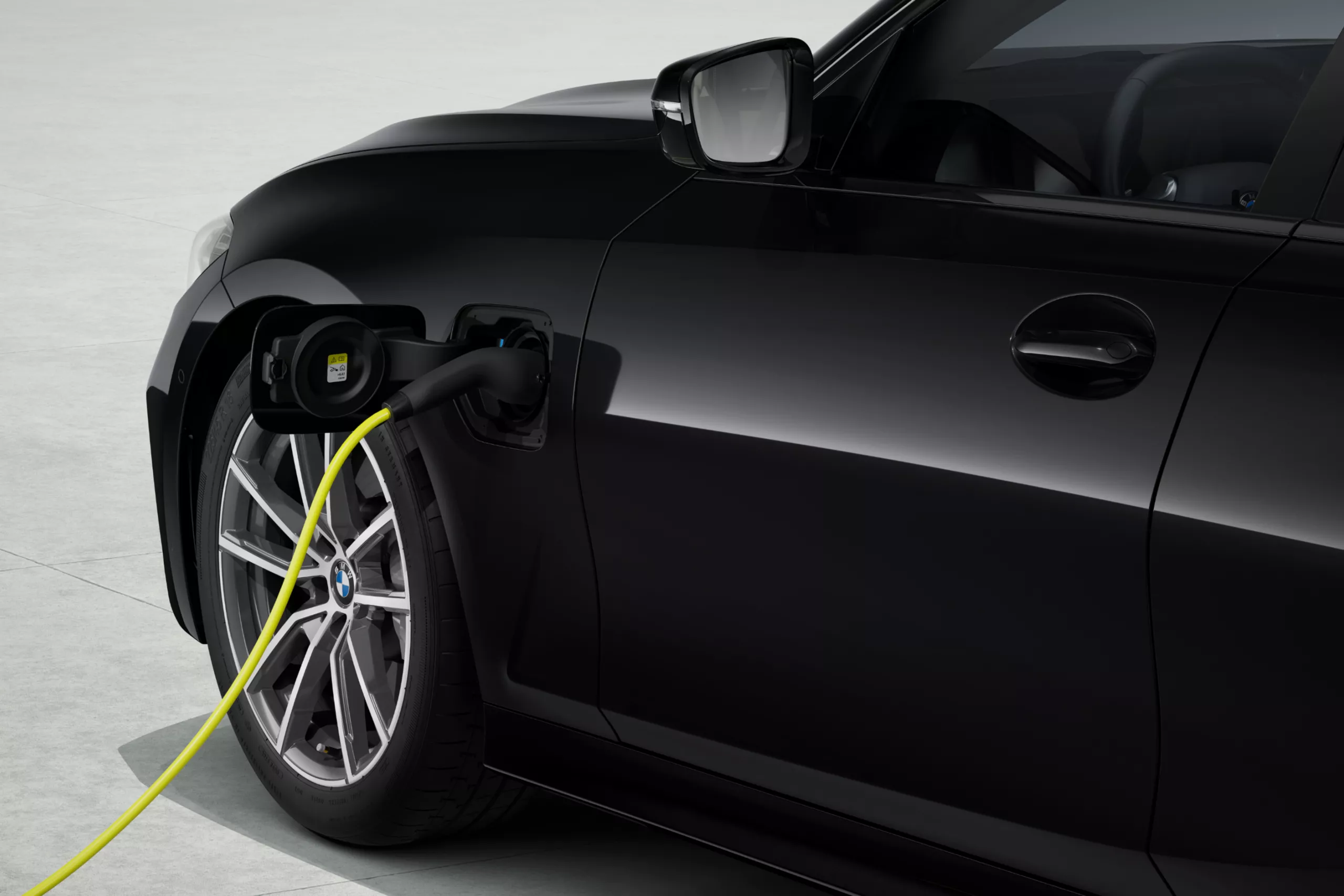 Gyors töltés 11 kW teljesítménnyel.